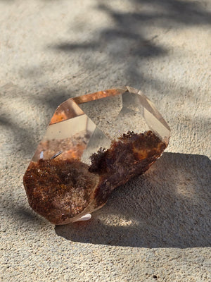 Garden quartz with rutile