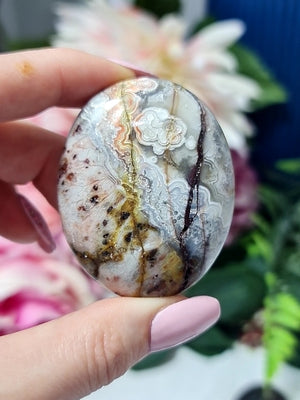 Crazy Lace Agate Palmstone
