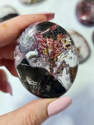 Crazy Lace Agate Palmstone