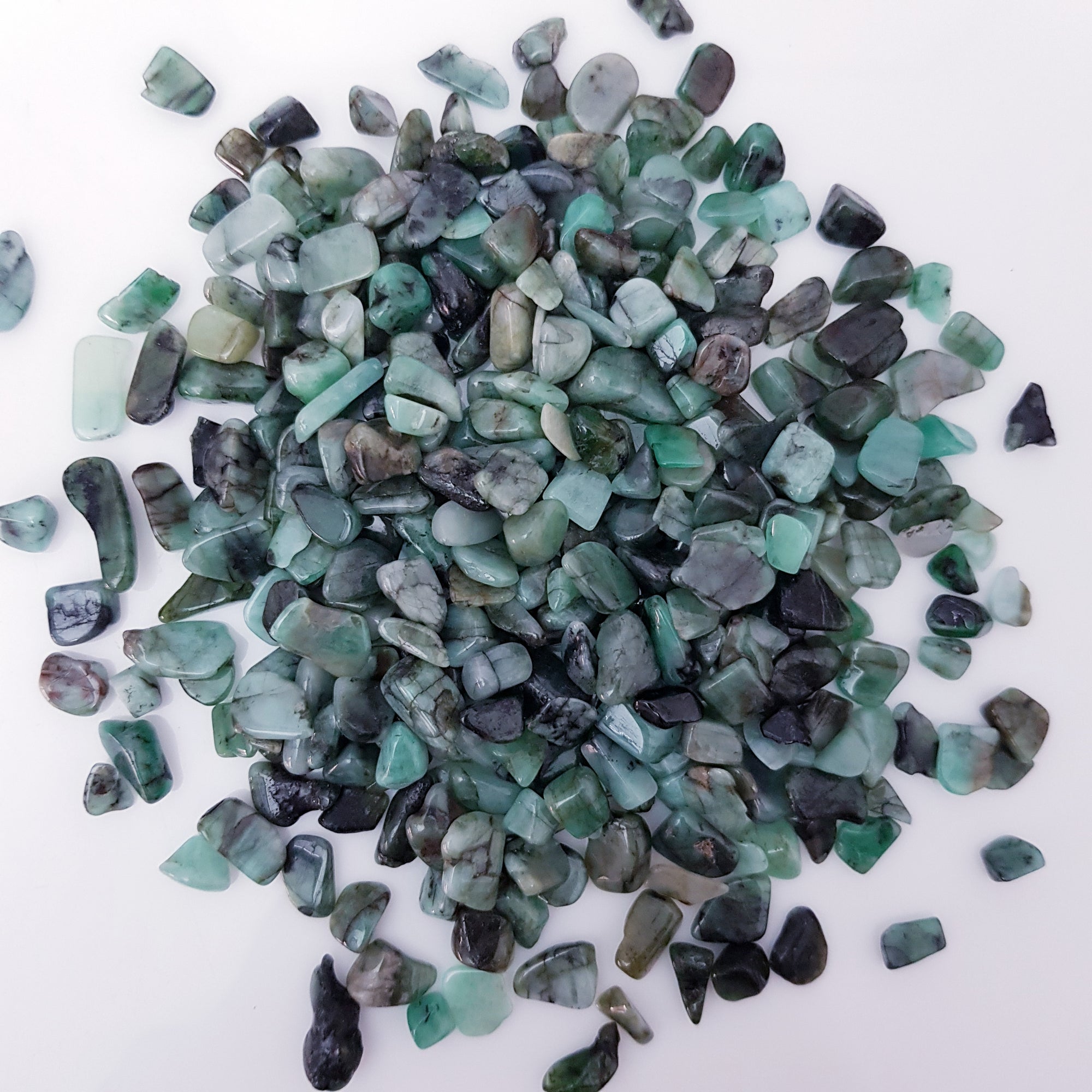 Emerald crystal chips 100g