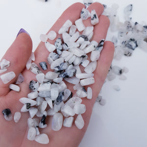 Moonstone chips 100g